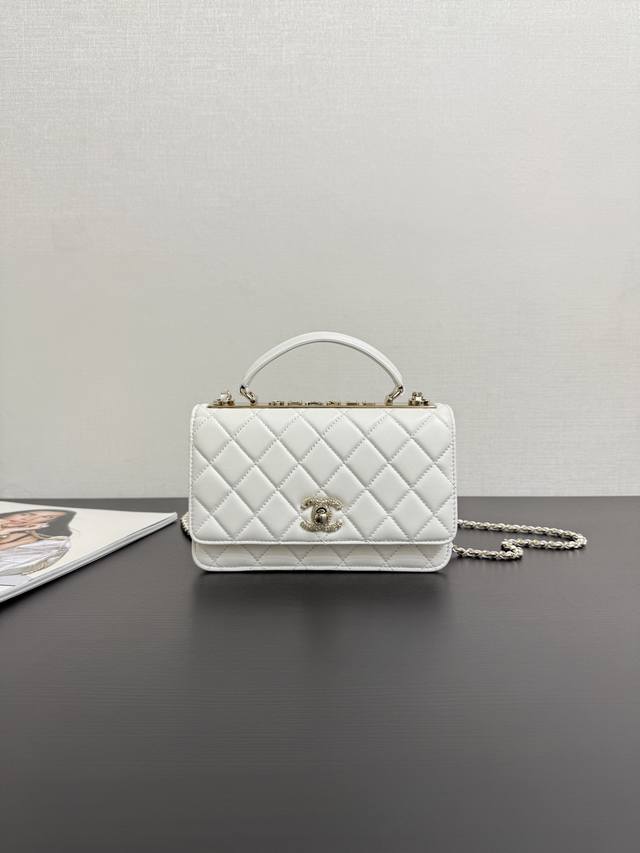 双十一活动特价特价： 所有特价款均为全新产品 不接受退换 仅限图片款图片色