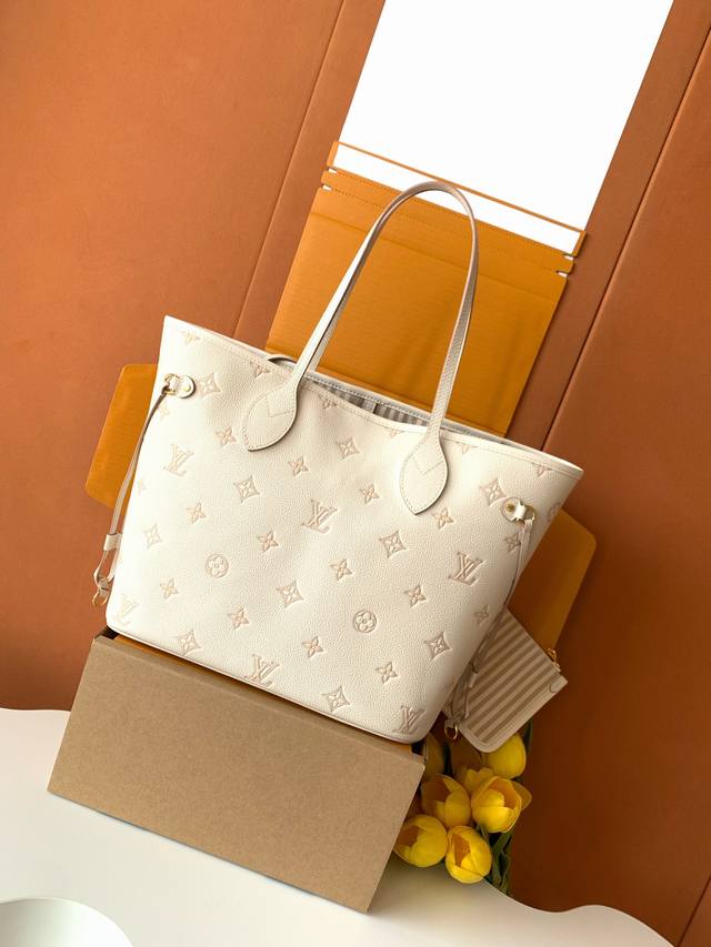 出厂价P 特级Mb163C芯片版原厂皮 本款 Neverfull Mm手袋 型号：M14285 材料：A级全钢五金，进口原厂牛皮 包装：全套原厂免税Mb包装 尺