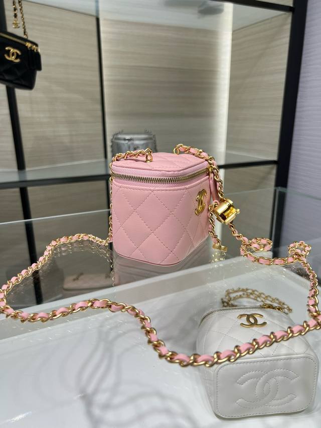 Ohanel 25B新款 化妆盒子包 双C扣 可调节链条 进口羊皮 Ap5120Y 尺寸8.5X11X7.