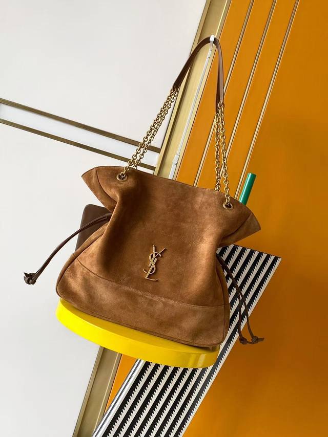 正品级 Ys1 Jamie 4.3 Large Pochon羊皮腋下包 设计师真的太懂消费者需要什么了吧 很多托特包的设计都没法让颜值和实用性两者都兼得 但是！