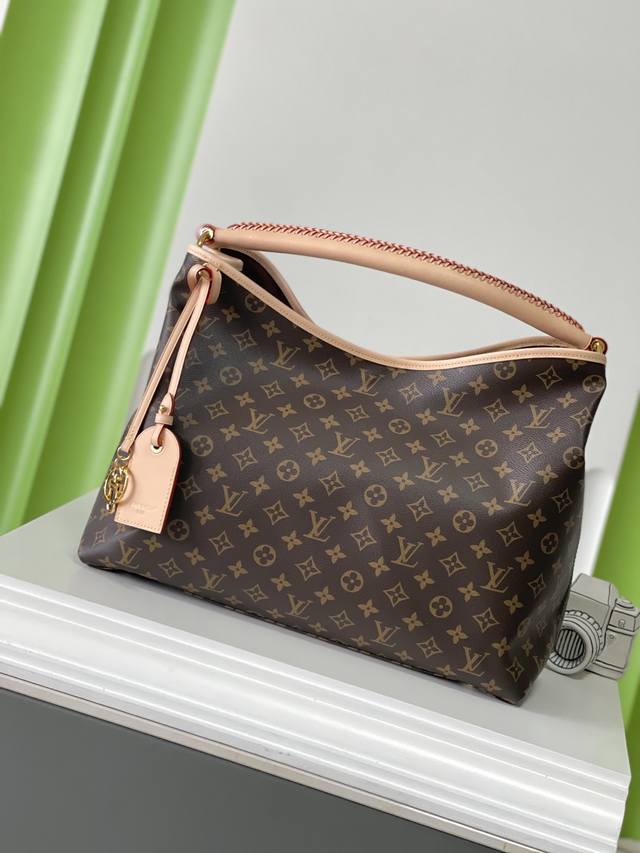 厂价 。 最高版本原厂皮顶级原单配专柜全套包装 顶级原单 实物实拍 M25877 尺寸: 53×30×15.5Cm Again 老花手提购物袋