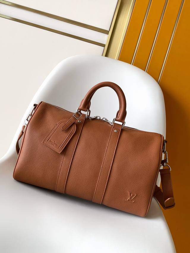 163C01 芯片 头层牛皮 M25980顶级原单 M15249黑色 全皮旅行袋 Keepall BandoulièRe 35手袋 这款实用百搭的Keepall