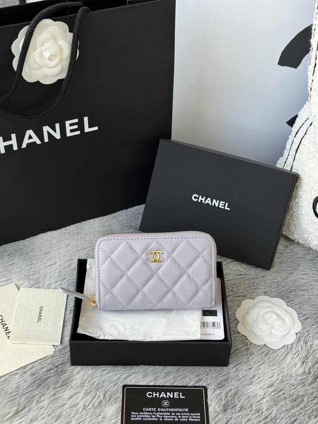 顶级原单 中号 终于到了货了,Chanel 25C 加大款拉链包,内个有拉链 第一吃瓜现场 内里拉鍊加大黑金牛零钱包 鱼子酱牛皮制作 银座Sa太棒了 热情又耐心 顶级原单 中号 终于到了货了,Chanel 25C 加大款拉链包,内个有拉链 第一吃瓜现场 内里拉鍊加大黑金牛零钱包 鱼子酱牛皮制作 银座Sa太棒了 热情又耐心