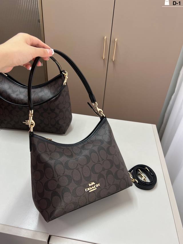 小 蔻驰Coach流浪包 满满的设计感 超级高级的时尚单品 D-1尺寸24×18 29×21飞机盒