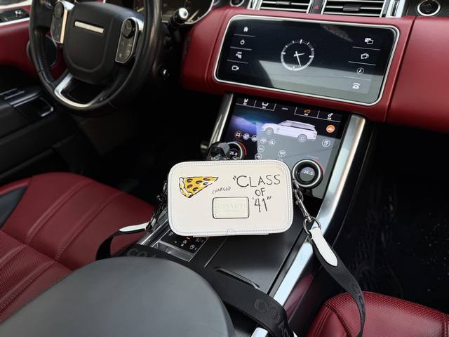 高端货 新款 “ Coach ”蔻驰单肩包 Coach蔻驰单肩斜挎 差包 Coach蔻驰 Wyatt 20 品牌字母标志拉链开合 牛皮革 单肩斜挎包 小号 男款 高端货 新款 “ Coach ”蔻驰单肩包 Coach蔻驰单肩斜挎 差包 Coach蔻驰 Wyatt 20 品牌字母标志拉链开合 牛皮革 单肩斜挎包 小号 男款