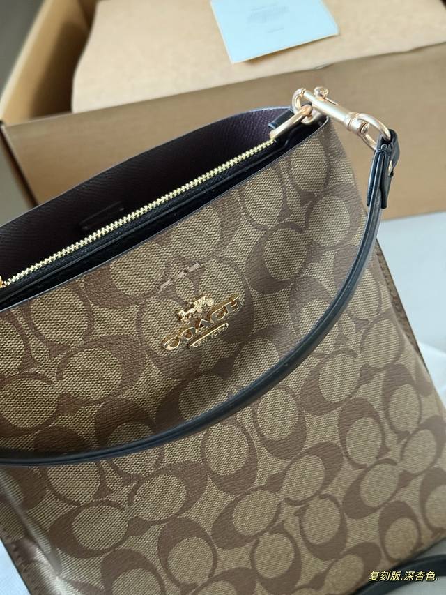 配盒 复刻版 Size：20*22Cm C家 最新款水桶 新款Mollie小号水桶包