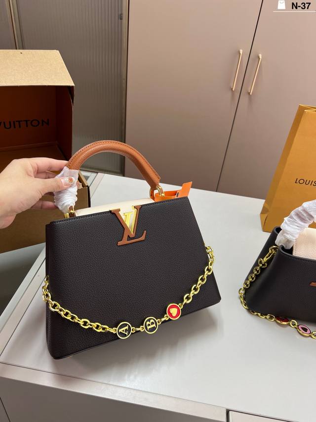 大 Lv手袋包Capucines 女王范儿必备 尺寸合理、容量Ok 手提斜挎超级实用，系运动与时装皆可 超大容量N-37尺寸20×14 27×18折叠盒