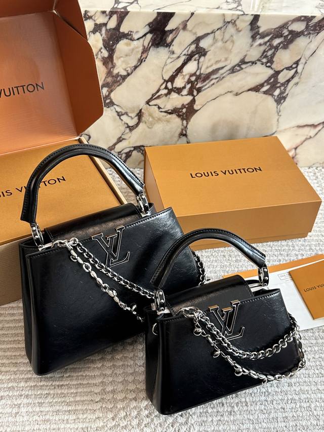 折叠盒 Lvcapucines 贵妇包 金色扣五金，超繁琐制作工序，女王范儿必备，Mini款独特超宽背带，经典大Logo设计，结合Monogram经典小花元素