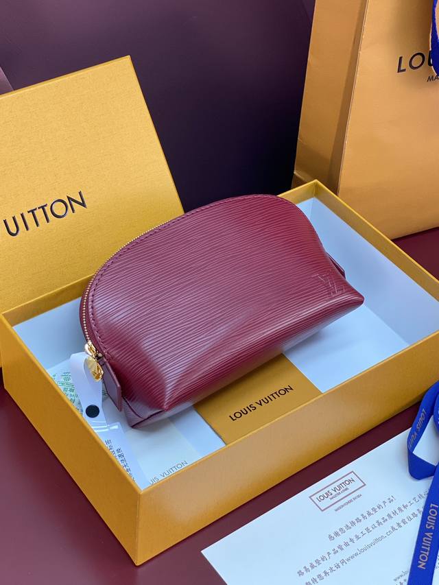 出厂价p M15198 紫色 水波纹化妆包 当季新款 pochette CosméTique 小号化妆包 本款 pochette CosméTique 小号化妆