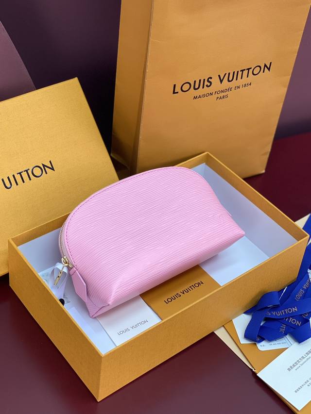 出厂价p M15198粉色 水波纹化妆包 当季新款 pochette CosméTique 小号化妆包 本款 pochette CosméTique 小号化妆包