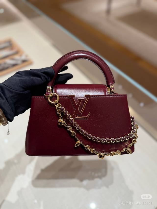 M25473酒红色油蜡皮 正品图 链条全皮Cap那英款 Capucines East-West Bb手袋