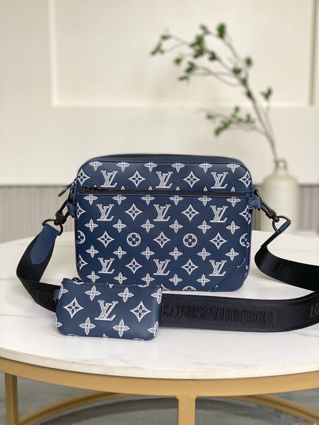 双11特价 24753 全新不退换 24753 蓝皮 25 X 18.5 X 7 厘米 长度 X 高 X 宽 Monogram Shadow 牛皮革 牛皮革饰边