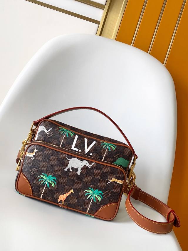 M14016啡格印 一次大吉岭的旅程 Inspirationevents 灵感来源 关键词：印度文化 旅行精神 动物意向 pharrell Williams 从