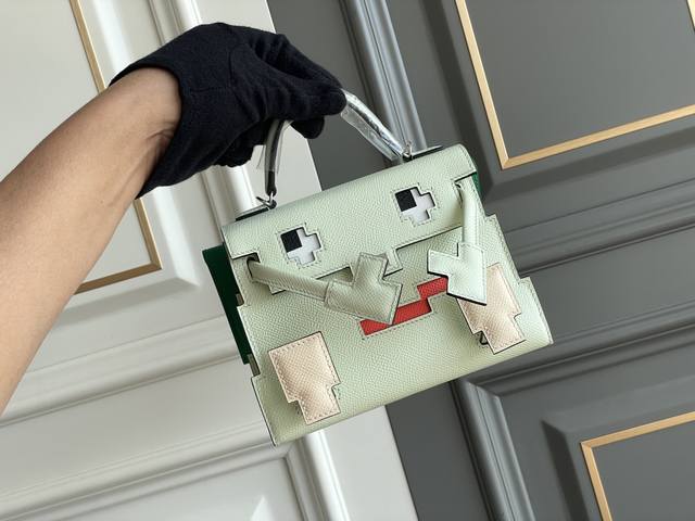 原价2930 双11狂欢特惠活动 娃娃包，气泡绿 全新无质量问题 半手工蜡线，全钢五金