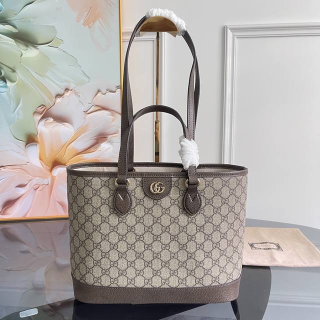 独家背景 实物实拍顶级原单品质 款号：765043啡棕 尺寸312513