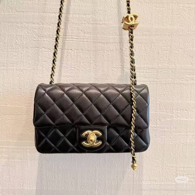 小号 中号 大号 独家出货啦5758中號Mini 20Cm Ohanel25B双C调节扣方胖子、回归款双Logo链条包魅力爆棚颜值超靓！一直是Chanel的爆款