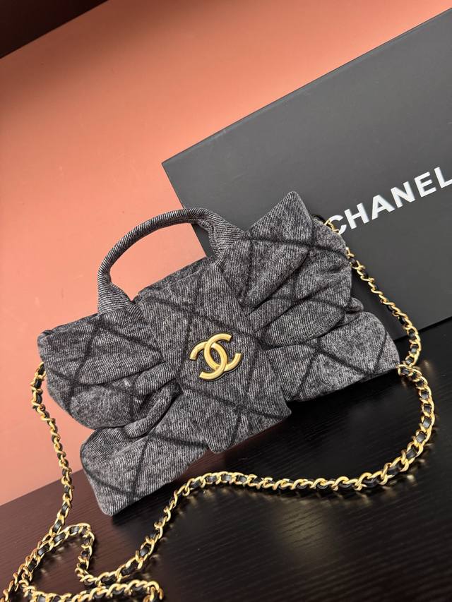 独家背景实物实拍顶级质量货。款号：As5849黑色牛仔 尺寸18×26×5Cm