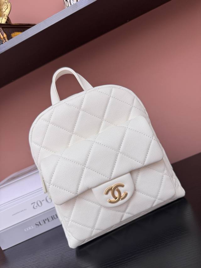 款号:As5793,白色球纹独家背景 实物实拍顶级质量货 尺寸22-22.5-8.5 款号:As5793,白色球纹独家背景 实物实拍顶级质量货 尺寸22-22.5-8.5