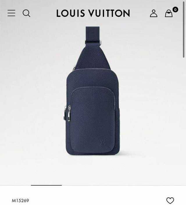 163C01 芯片 头层牛皮M15269蓝色 M15255黑色 顶级原单 变码芯片163C 兼具优异耐久性和柔韧性的皮革“Avenue Sling Bag pm