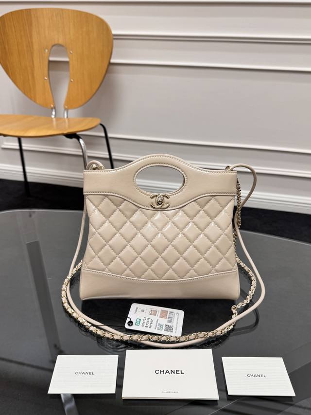 全新到货Zp开发 Chane124S手工坊迷你31Bag购物袋 包王”全新设计31Bag迷你Size时尚代表作31Bag经典再现了~满足了时髦精的在所期待啦..