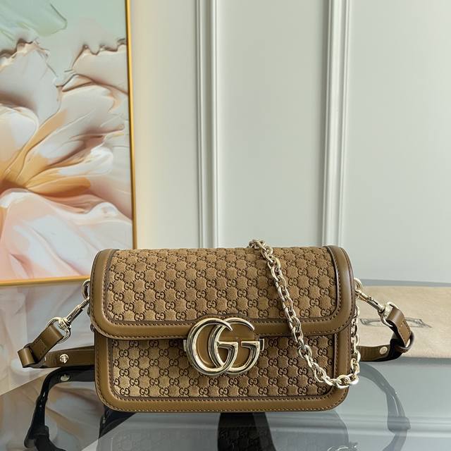 独家背景 实物实拍顶级原单品质 款号：826761棕磨砂 尺寸21.5149