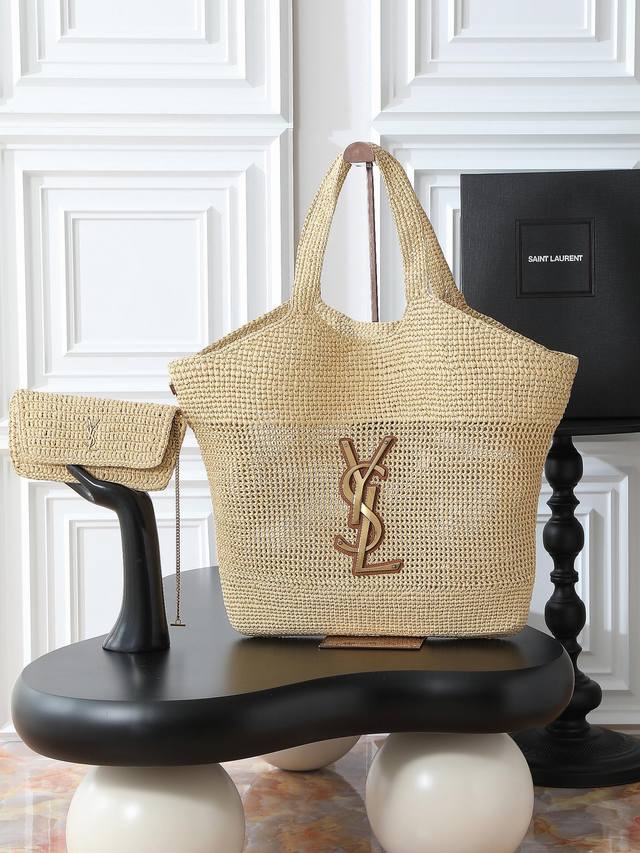 原厂皮 调价 编织拉菲草 金 Icare_编织购物袋 满满的艺术息，拉菲草编织非常扎实，法式慵懒风，造型感流畅，配上简单的大Logo 高端大气 而且非常上镜 容