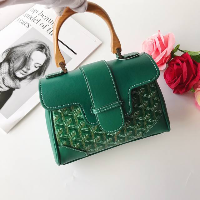 G0Yard 戈雅 Goyard Mini Saigon 西贡包 象征着爱情、优雅、与精致的Saigon包！低调做工又完美、这款包优雅复古又不失风情让人很难拒绝