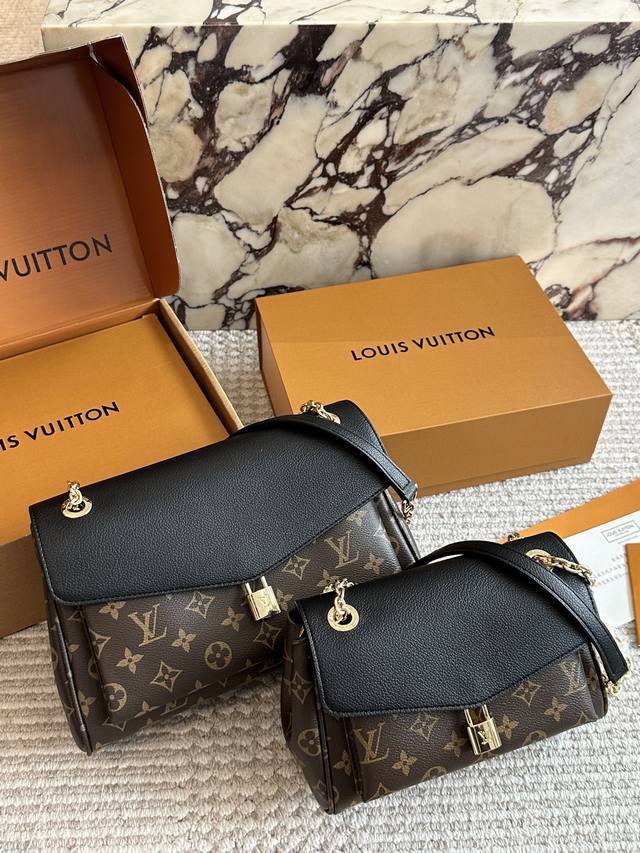 配盒 尺寸 30 19Cm 23 15Cm Lv 推荐新款容量很不错 简直美到我的心坎里啦 老花永不过时 配盒 尺寸 30 19Cm 23 15Cm Lv 推荐新款容量很不错 简直美到我的心坎里啦 老花永不过时