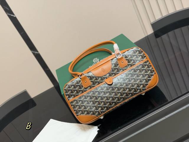 配盒 Size：34.17Cm Goyard 戈雅 代表性的包款 Rouette！ 容量很棒 可爱的邮差包 Goyard 限定版