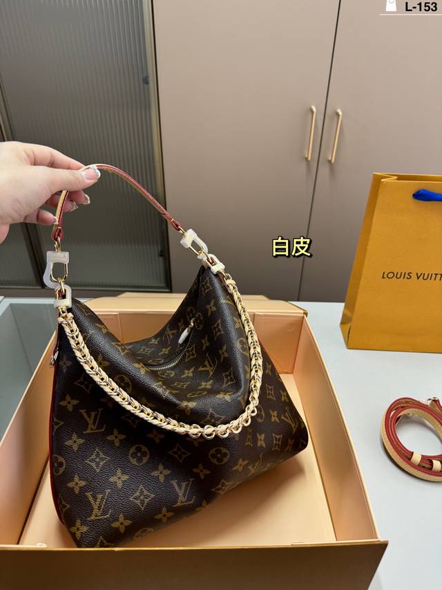 芯片版本 L-153尺寸26×25折叠盒飞机盒 Lv Multipass 手袋 2Lv Multipass手袋灵感来自Express手袋，采用经典 容量适中，通