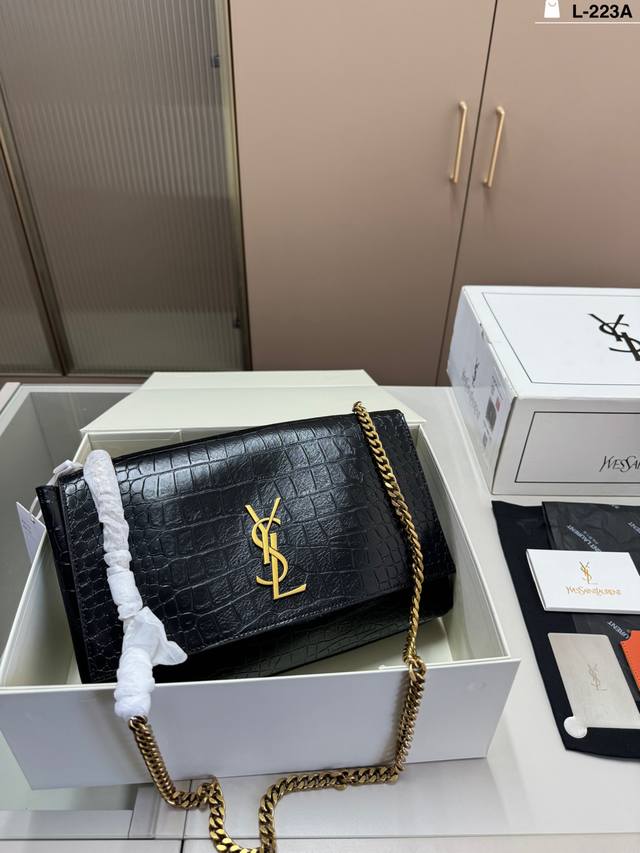 配镜子 L-223A尺寸28×17折叠盒飞机盒 Ysl圣罗兰双面翻盖链条包 双面Kate软包复古链条高级感十足不同材质诠释多样风格双面问玩转高街风