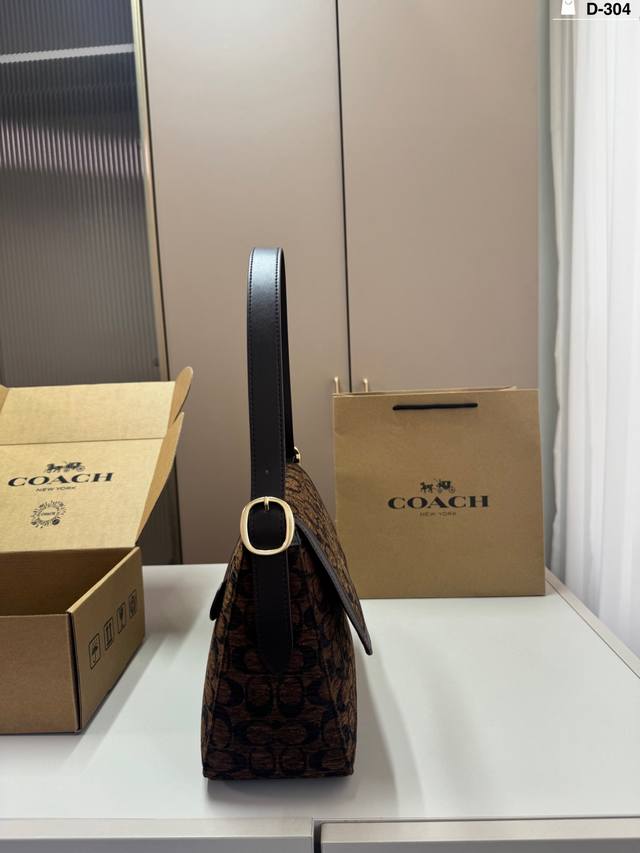 D-304尺寸30×20飞机盒 Coach蔻驰 Etta翻盖单肩包 可腋下可斜背