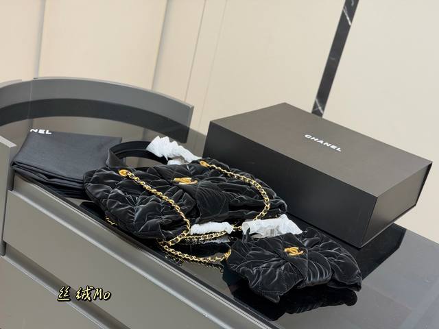 配盒 Size：25*13Cm 小号 38*20Cm 大号 香奈儿 25K新款蝴蝶结链条包
