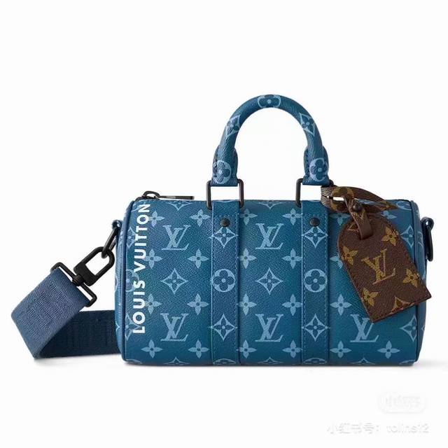 163C01 芯片 M46803 顶级原单 本款 Keepall BandoulièRe 25 都市手袋以涂层帆布浓缩品牌标志性 Keepall 旅行袋构型。辊