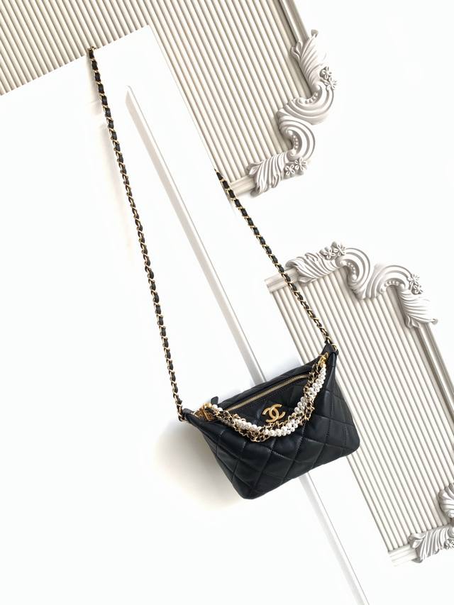 顶级原单 款号As5898 26C系列珍珠链条饭盒包，+经典菱格纹，小羊皮 复古金属链条点缀珍珠，优雅又现代计。Hobo包型，容量适中，手机口红都能装，通勤出街