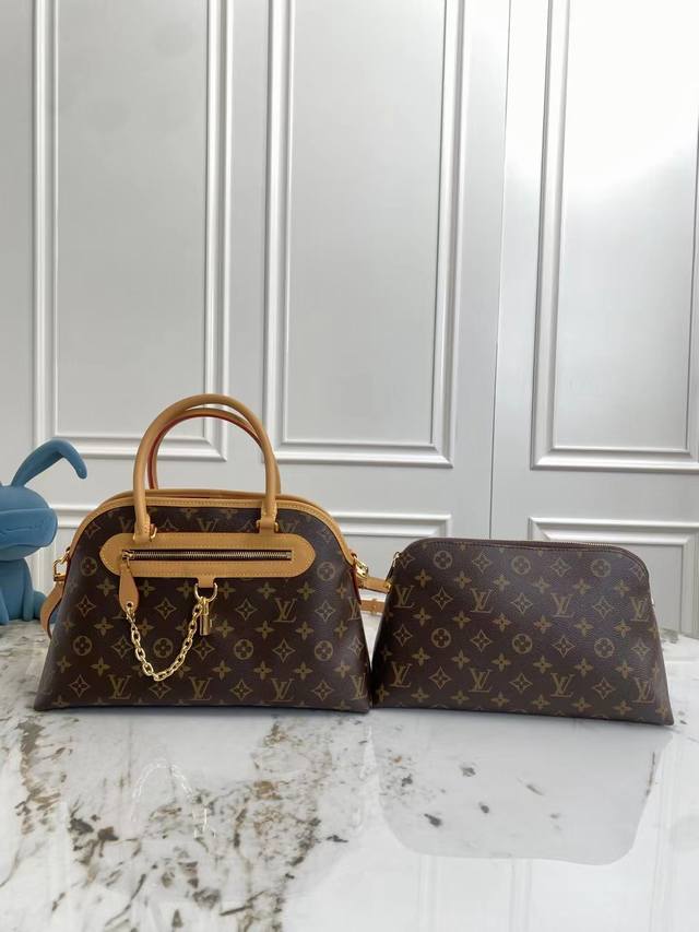 背景原厂 独家背景 动态芯片顶级原单 163变码芯片，M15208老花 子母包手提包 Ever More pm 手袋 这款Ever More pm借鉴了巴黎时尚