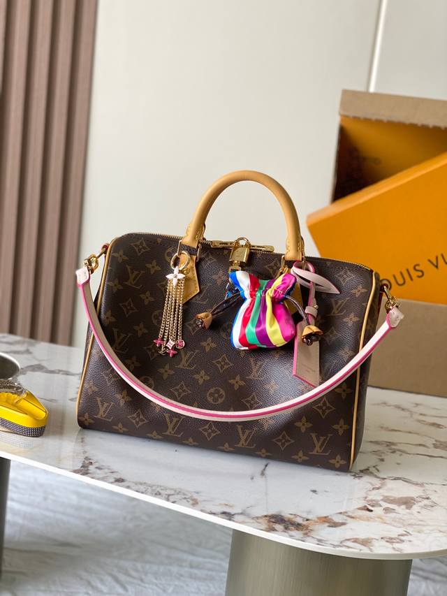 特级Mb163C01芯片版原厂皮 DDD Lv首尔限定Speedy Soft 30手袋 DDD 型号：M26498老花163C01芯片版 DDD 材料：A级全钢