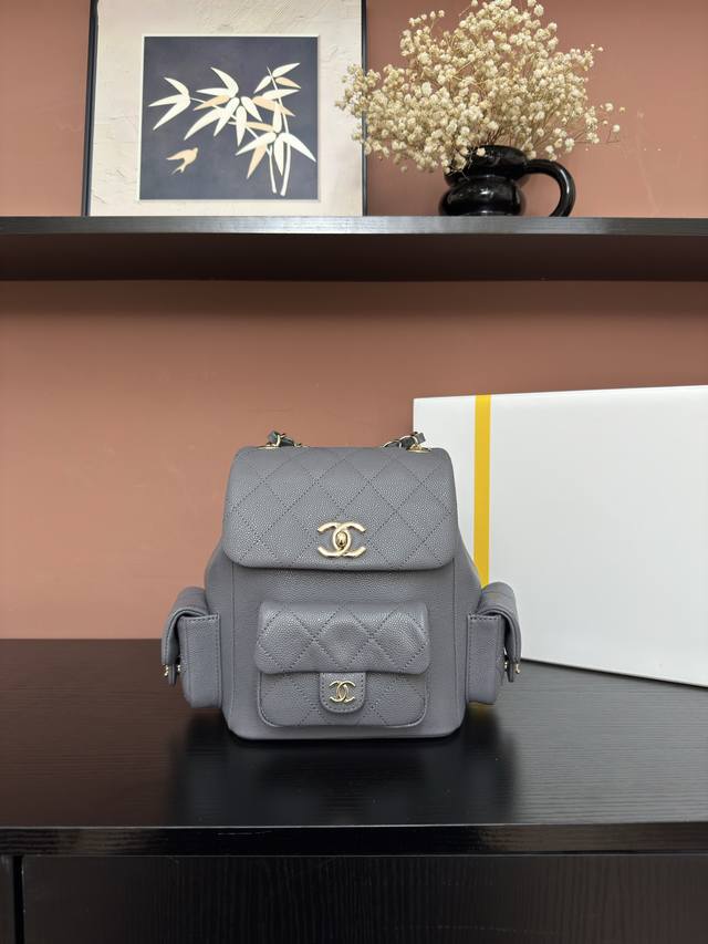 图片大号 Chanel 23K 背包双肩包 DDD As4398#灰色球纹浅金独家背景 DDD 实物实拍顶级质量货尺寸21.5*19.5*12Cm DDD