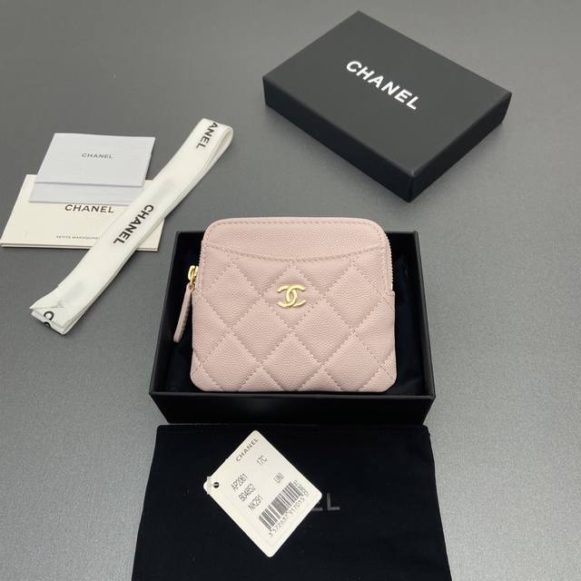 原厂皮 DDD 特级五金原厂皮 DDD 小香小拉链包卡包系列 DDD 絎縫卡包 錢包配以標志性金屬標志 DDD 金色調金屬五金，专用意大利进口皮 DDD 5個卡