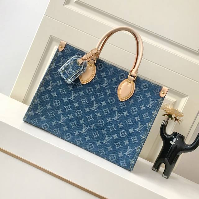 顶级原厂 M46871 蓝色 皮料是正品法国a级品质、手工 油边细节非常精致 尺寸:35X27X14