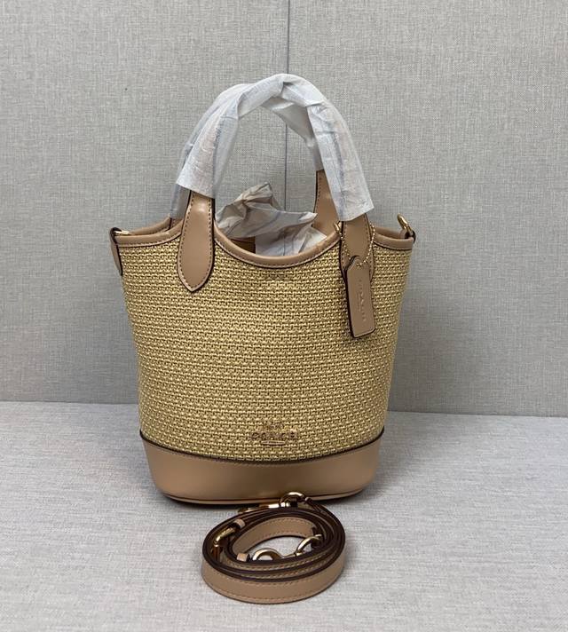 Cr351。编织菜篮子老花，C家hanna水桶包手提斜挎包，帆布菜篮子小身材 大容量，好看又实用19.5*17.5*13Cm。