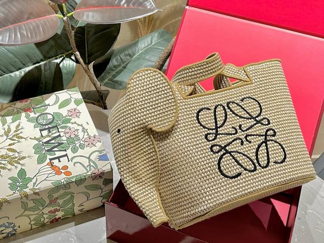 新品 罗意威编织大象购物袋 手感和视觉效果是一样的 包型更是完美，随意搭配！尺寸25 21