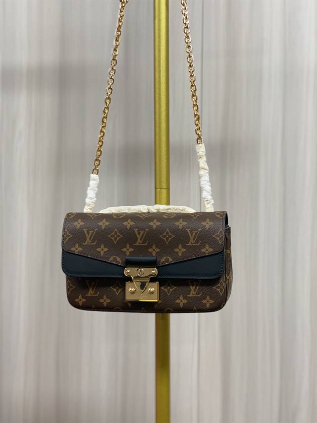 独家实拍 Marceau 链条包 M46127棕色 46126黑色于 2022 春季推出 Marceau 链条包,以玲珑尺寸演绎 Pochette Métis 独家实拍 Marceau 链条包 M46127棕色 46126黑色于 2022 春季推出 Marceau 链条包,以玲珑尺寸演绎 Pochette Métis