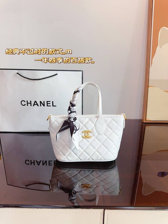 Chanel 香奈儿 新款手提菜篮子. 良心之作 又好看还实用