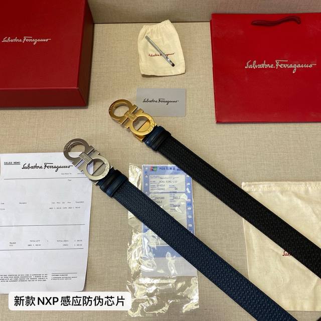 品牌:菲拉格慕ferragamo 芯片款 等级:原版品质.头层牛皮 专柜售经典爆款开模。油边精致 电脑车线 手感柔软.实物拍摄无修饰 上身效果超好、长度可裁剪. 品牌:菲拉格慕ferragamo 芯片款 等级:原版品质.头层牛皮 专柜售经典爆款开模。油边精致 电脑车线 手感柔软.实物拍摄无修饰 上身效果超好、长度可裁剪.
