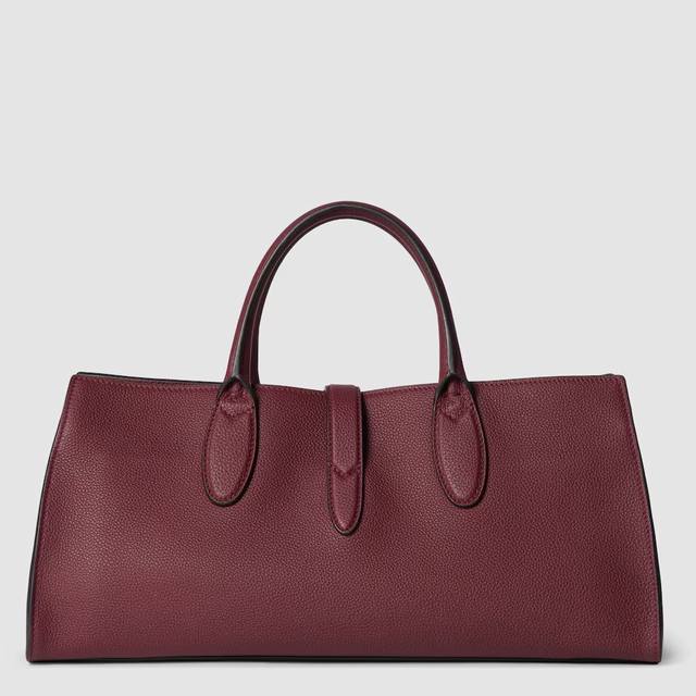 配全套原厂绿盒包装 新品 Gucci Jackie系列中号托特包。Jackie系列推出全新中号托特包，魅力演绎优雅气韵与精致格调。这款单品采用酒红色优质皮革制作