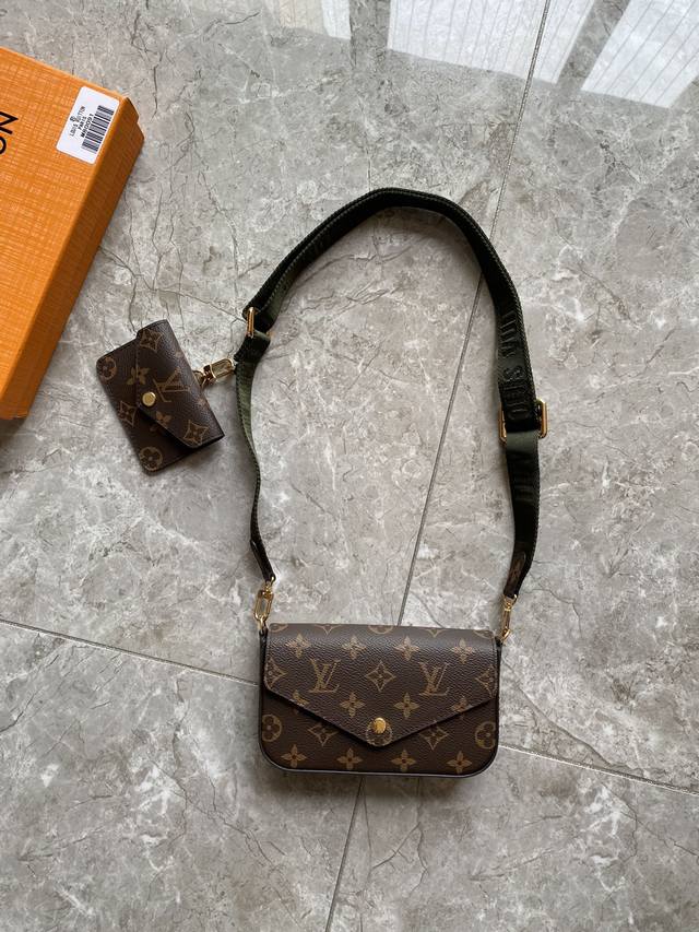 顶级原单 M80091 三件套 Multi Pochette Félicie 三合一 主包袋的麻将包可以放下最大号的iphone 手机，内里有一个隔层和三个卡位