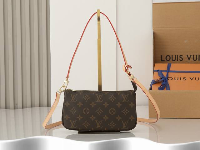 顶级原单、加强版 这款配饰包可谓永远的经典款式,它以monogram帆布制成,适合日常使用。此产品到货时间可能大于3个月。拉链开合一金属配件一棉布衬里一天然小牛 顶级原单、加强版 这款配饰包可谓永远的经典款式,它以monogram帆布制成,适合日常使用。此产品到货时间可能大于3个月。拉链开合一金属配件一棉布衬里一天然小牛