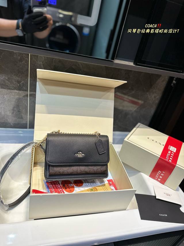 礼盒包装 蔻驰爱心专柜同款coach 蔻驰风琴链条包 Tabby新款系列。皮质柔软细腻简洁大方。多层夹层 链条斜挎款 尺寸22 16