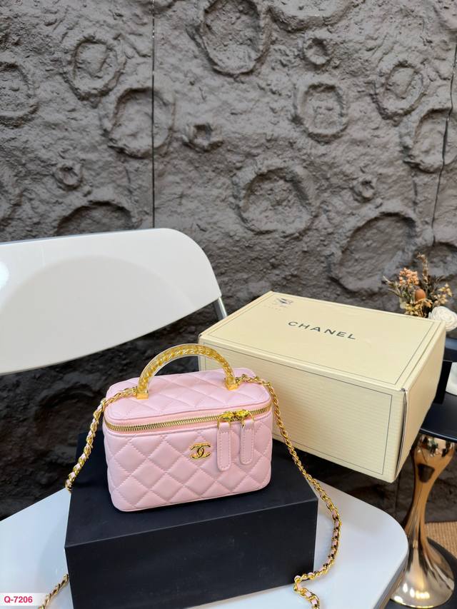 飞机盒折叠盒 尺寸16.10Cm 香奈儿 Woc手提 化妆箱 时尚女孩必入款 日常 通勤 出街必备 容量很可 集美必入